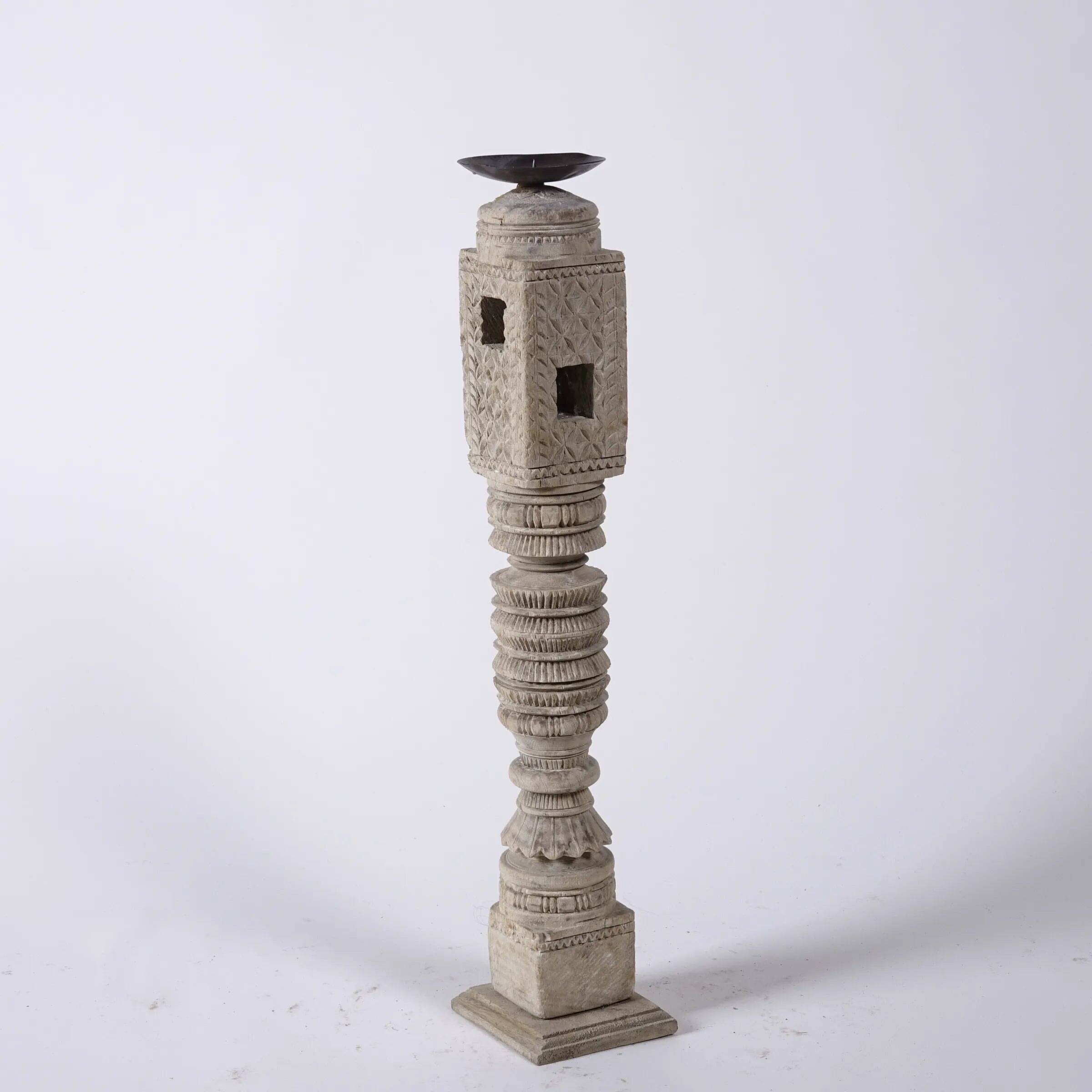 Rajvansh - Bougeoir en bois n°3