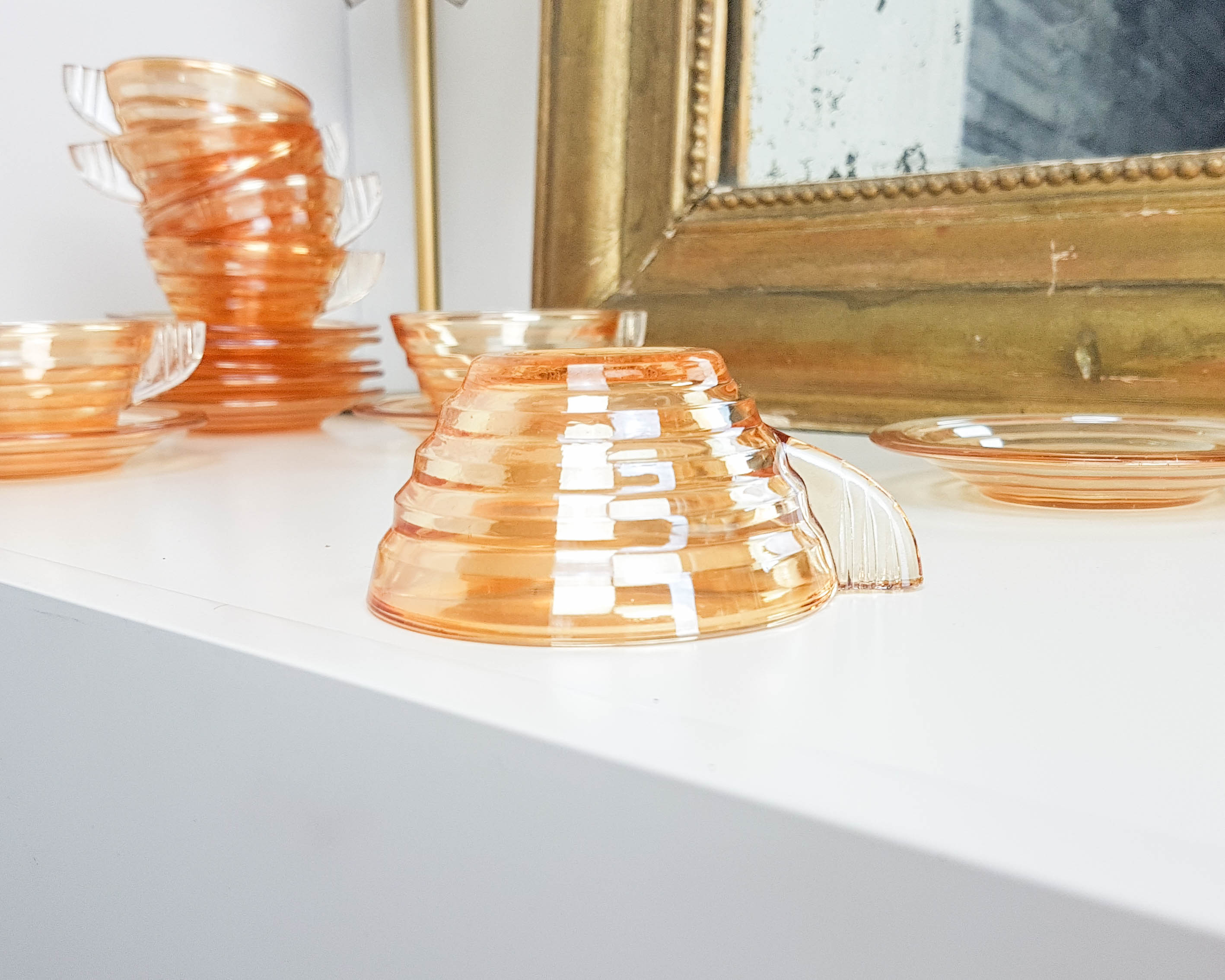 Gondolo coffee service in iridescent glass