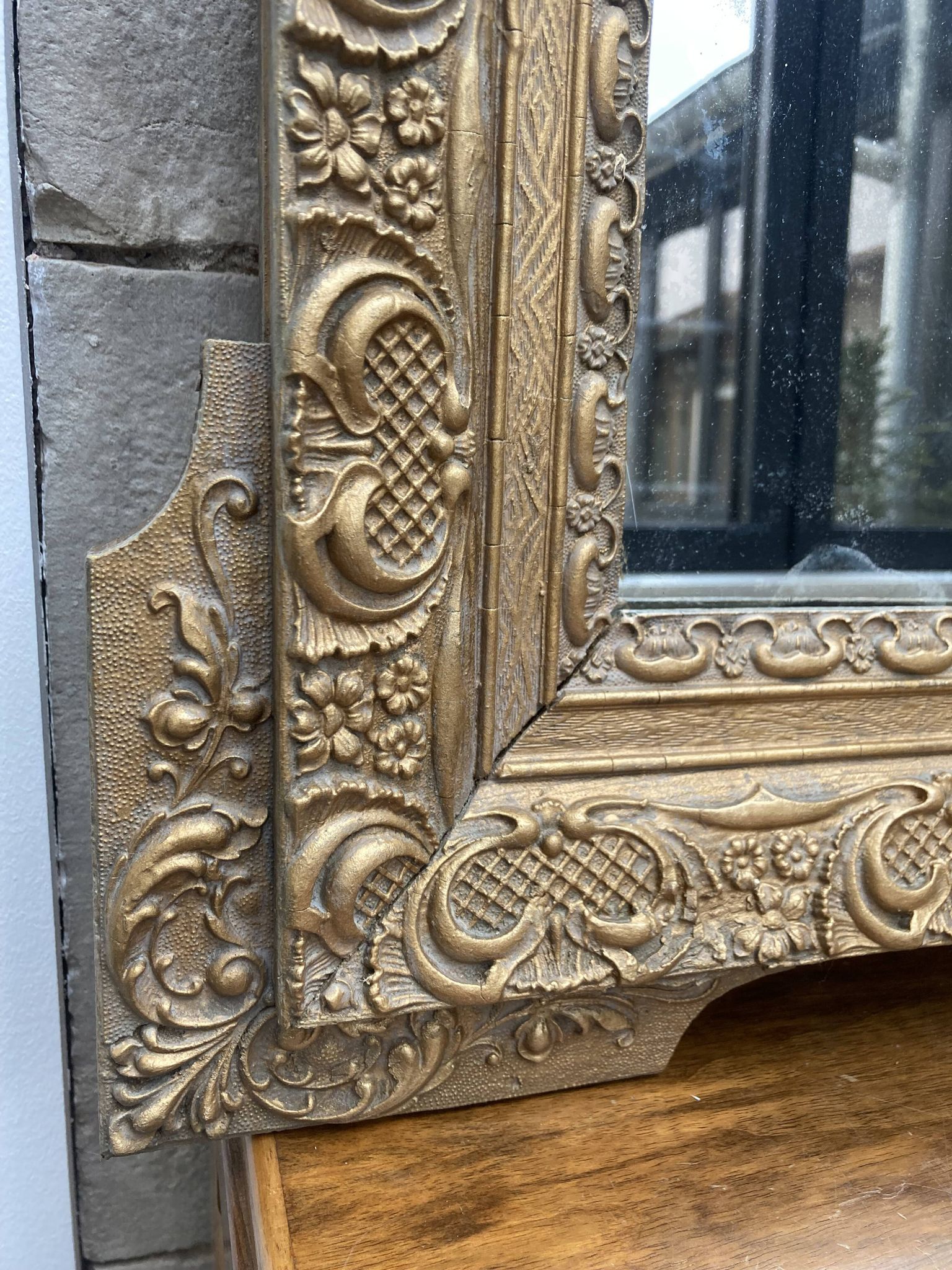 Miroir doré bois et stuc XIXeme 60x88cm