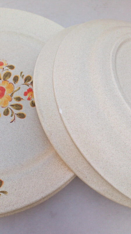 Floral plates sandstone St Amand Bergen