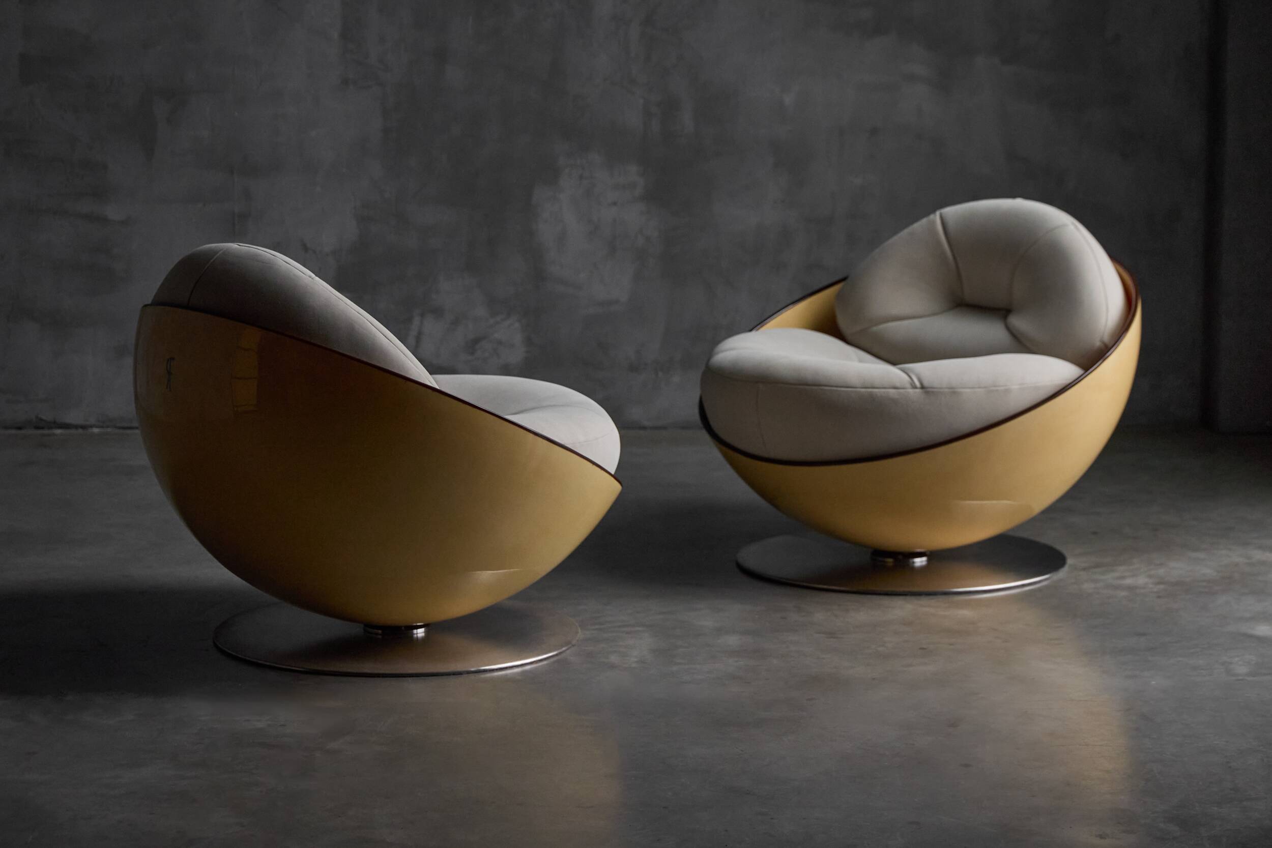 Esfera lounge chairs by Ricardo Fasanello, Brazil, late 1960s