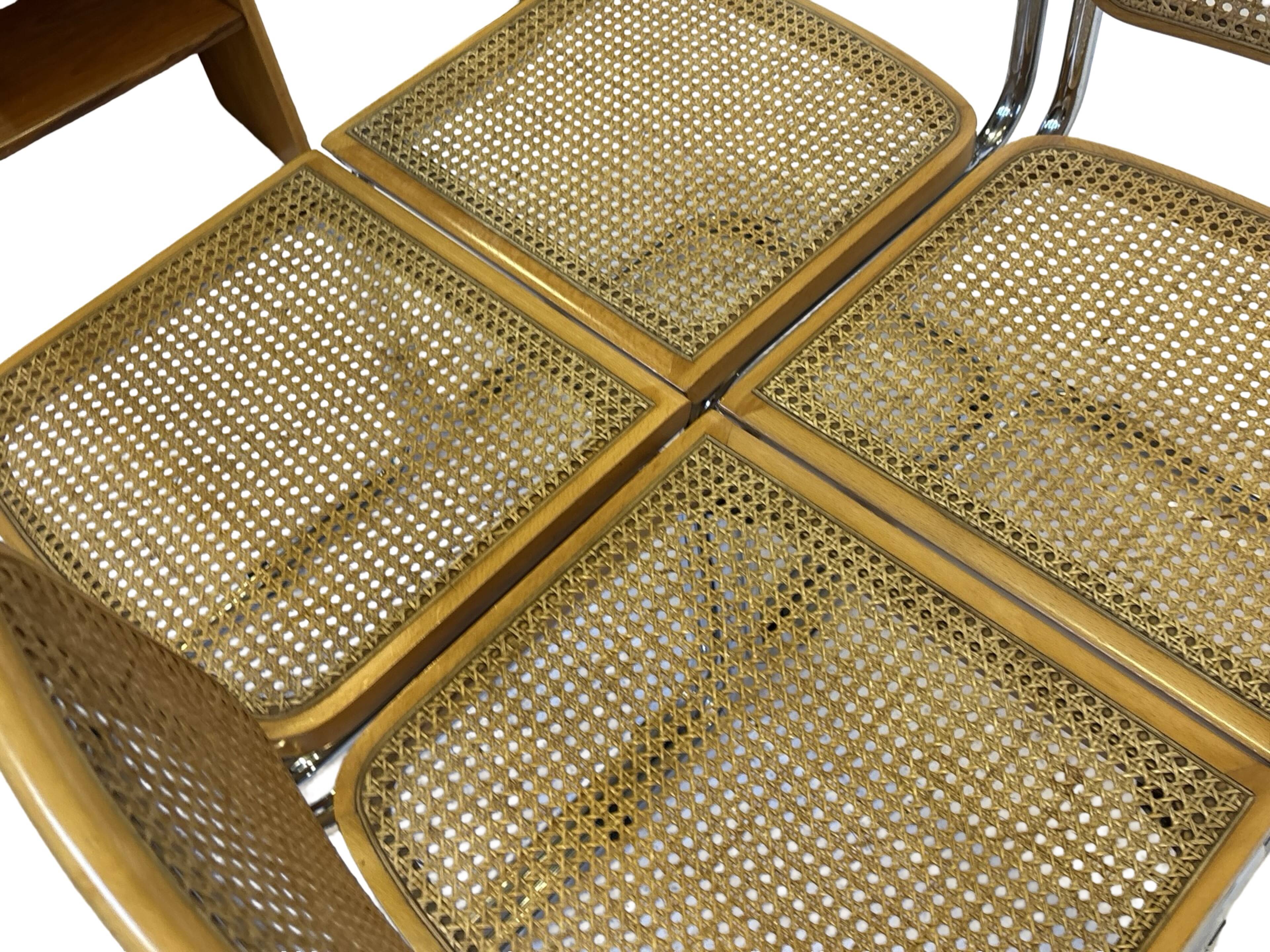 Ensemble de 4 chaises Cesca B32 conçues par Marcel Breuer design fabriqué en Italie