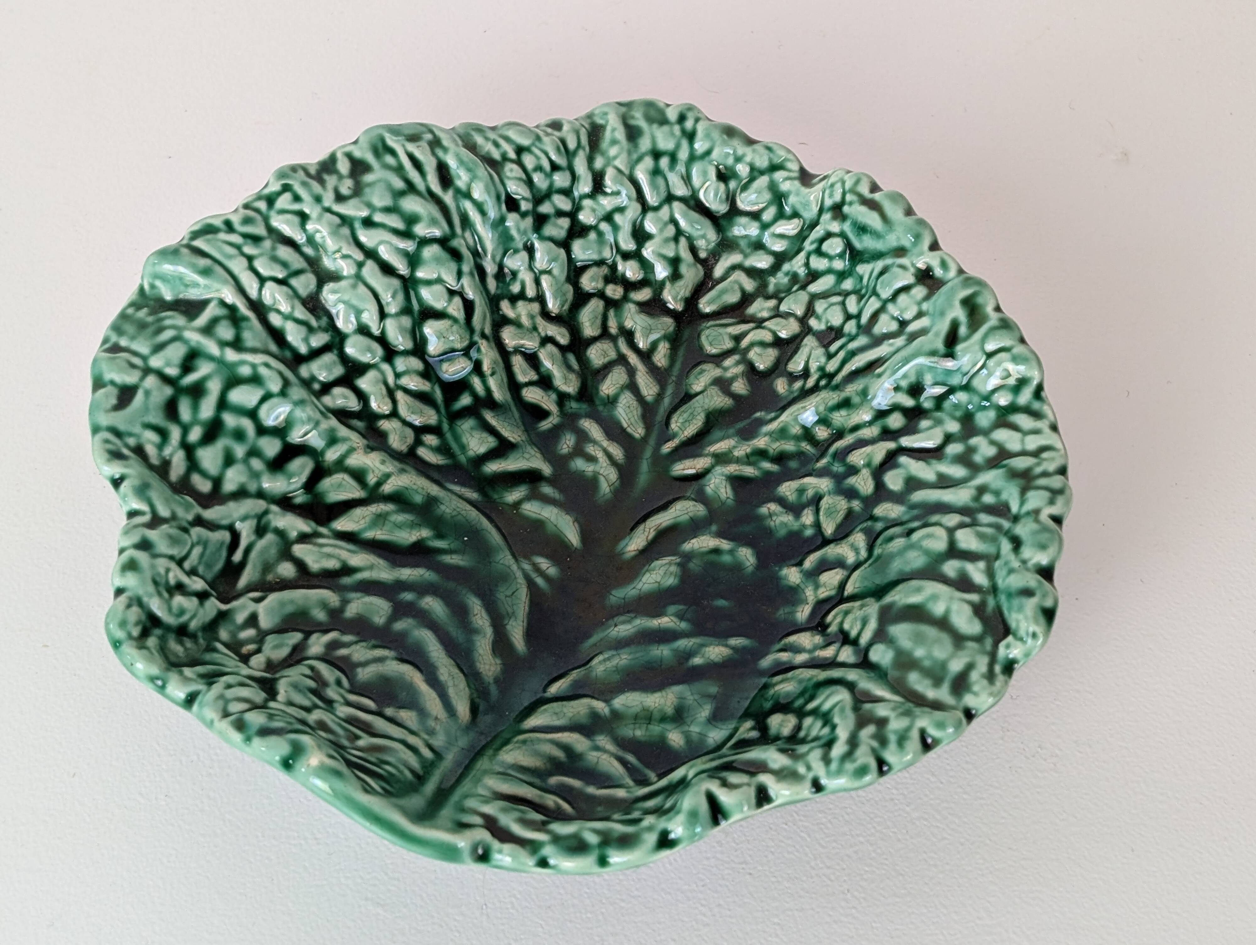 Cabbage leaf bowl