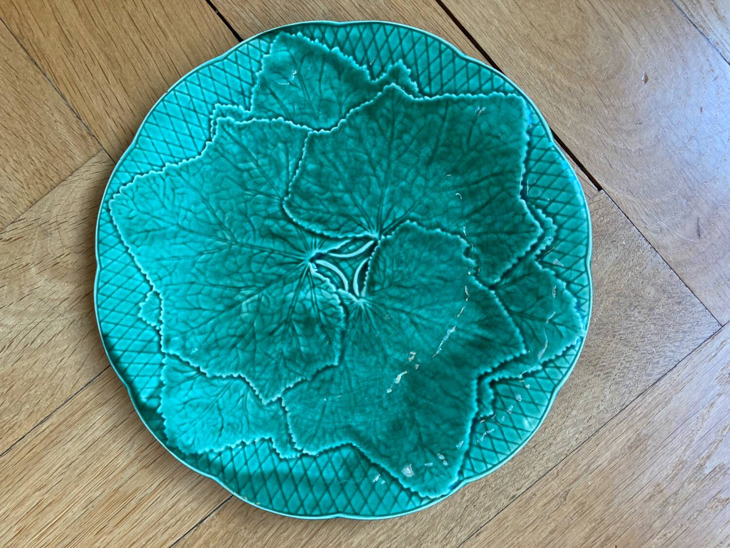 Gien Leaf Slush Dessert Plates