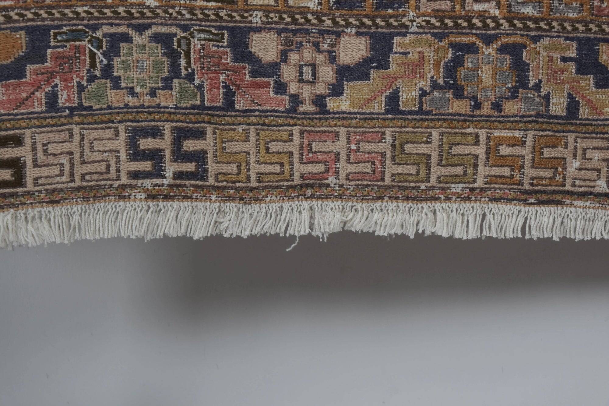 Vintage Turkish kilim handwoven 111x204 cm