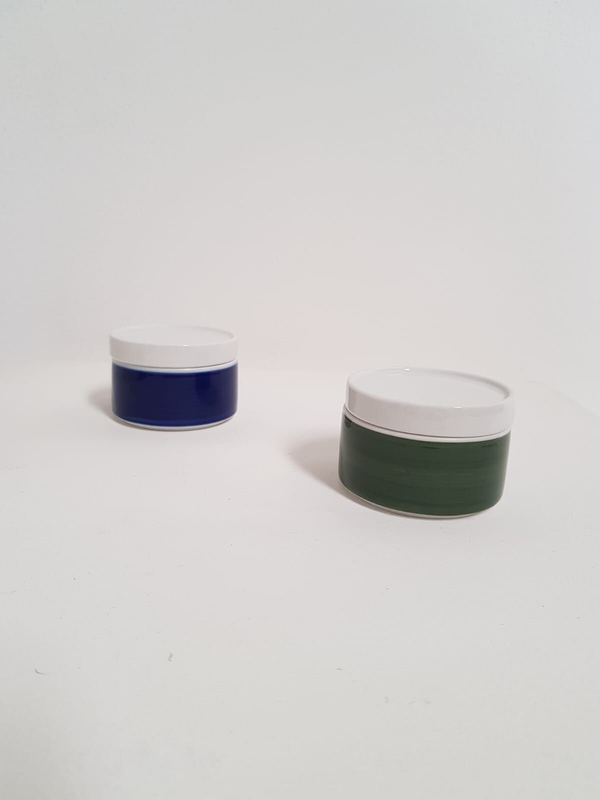Vintage ceramic pot set with signed lid