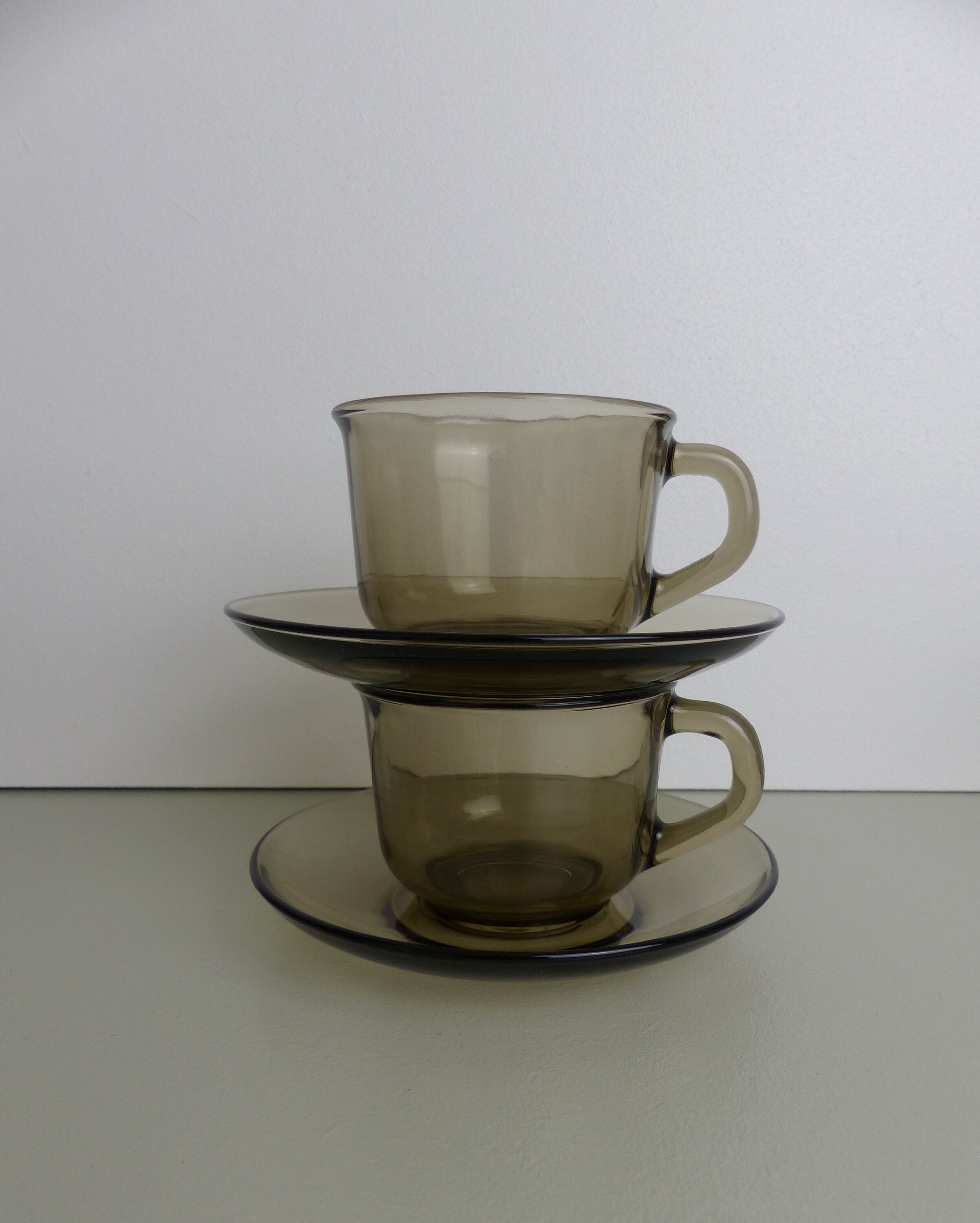 8 Cups Arcoroc Black Smoked Glass Selency