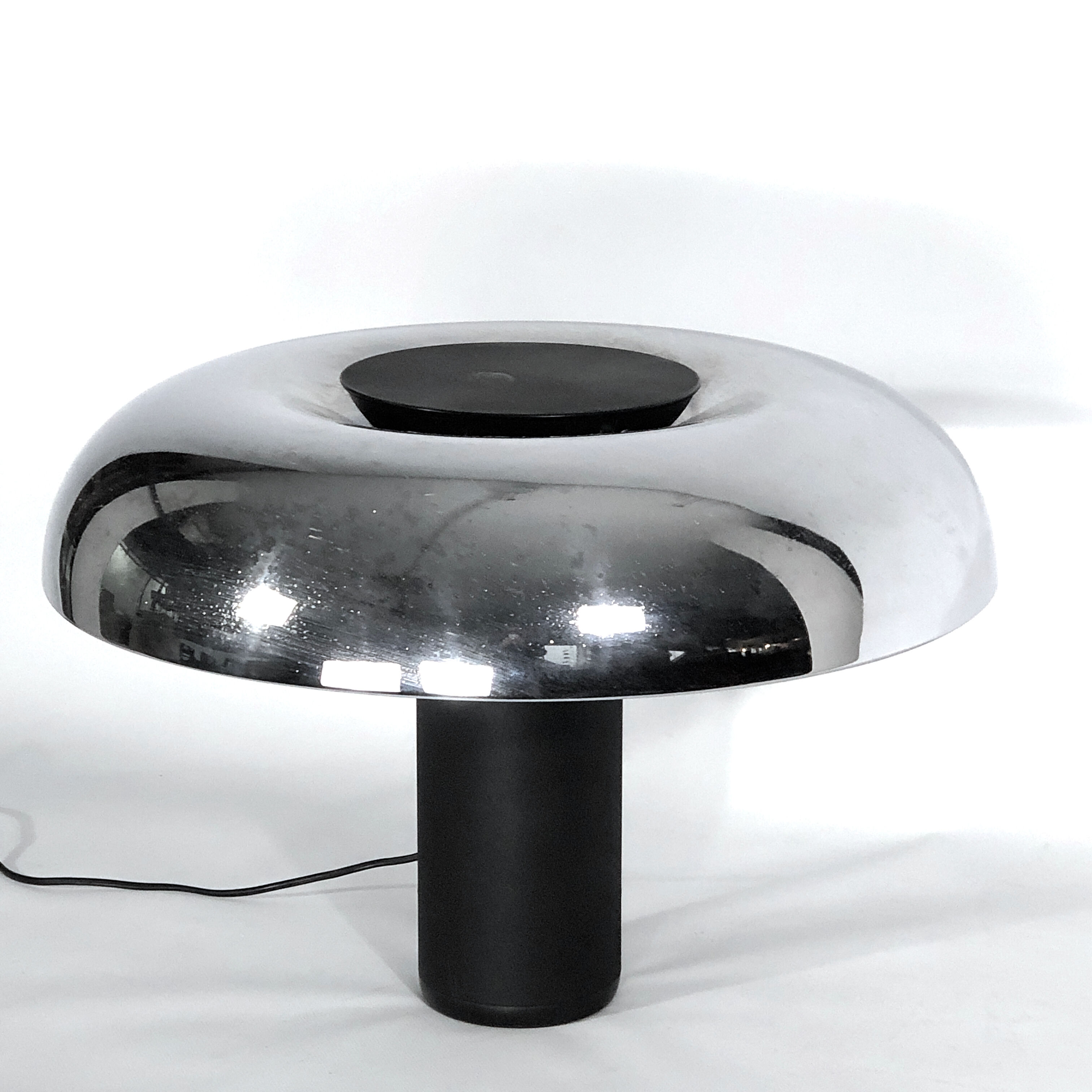 Lumenform, Italian Vintage Mushroom chrome table lamp from 70s