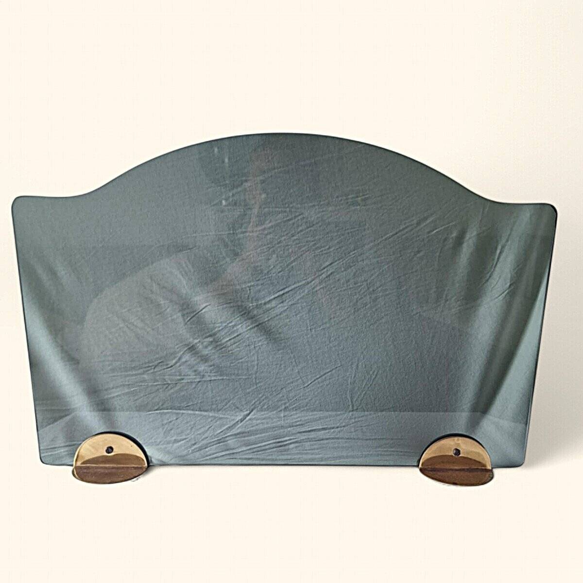 Fire screen / tempered and tinted glass fireplace screen in bronze/copper. 1970s