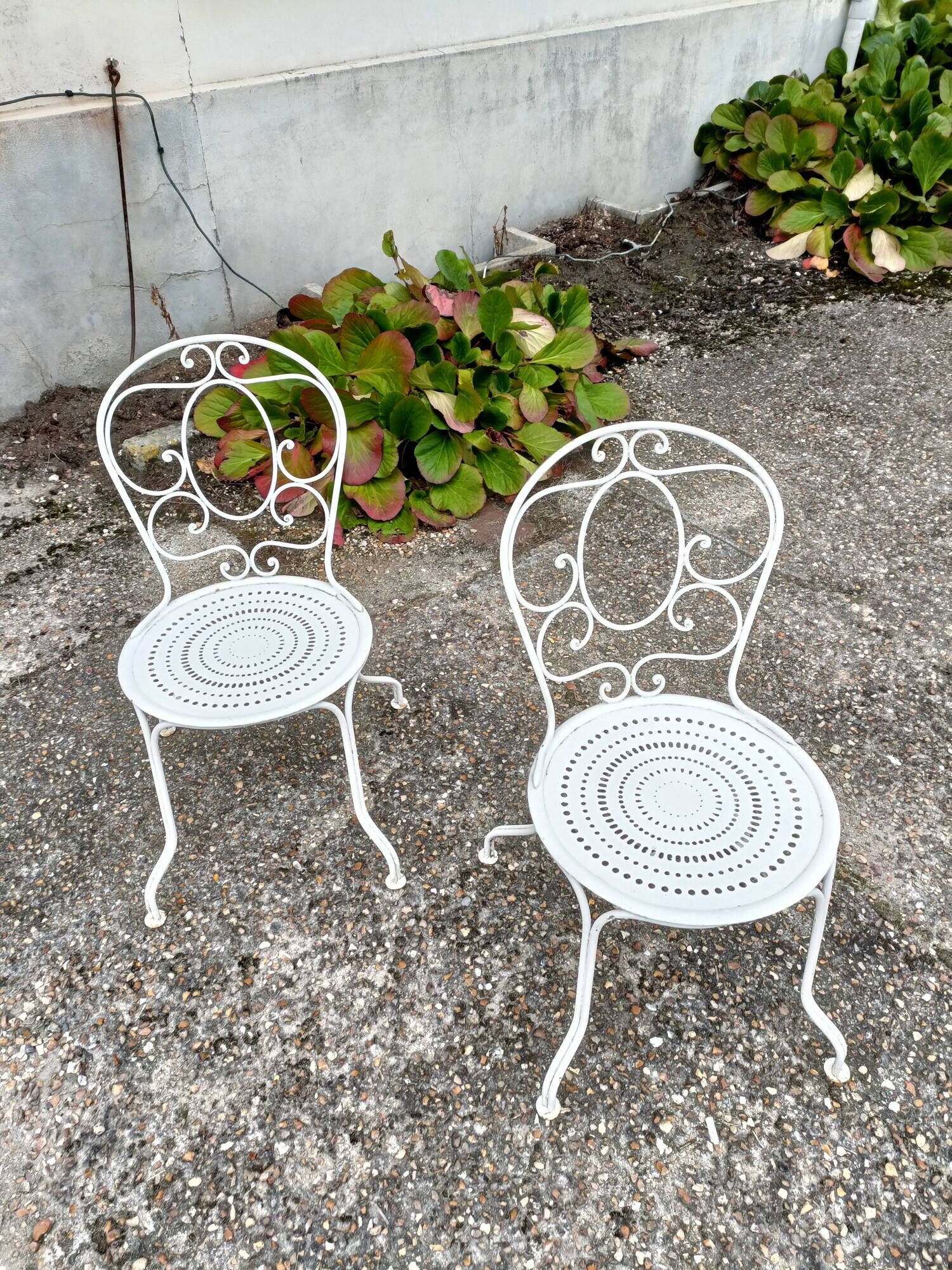 Garden furniture 4 places wrought iron old vintage xxeme