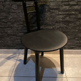 Postmodern chair in Italian Memphis design.