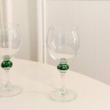 Pair of wine glasses, detail of Clichy glass. Green, 1970 - 15 X 6 cm