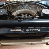 Monarch pionner noire ancienne