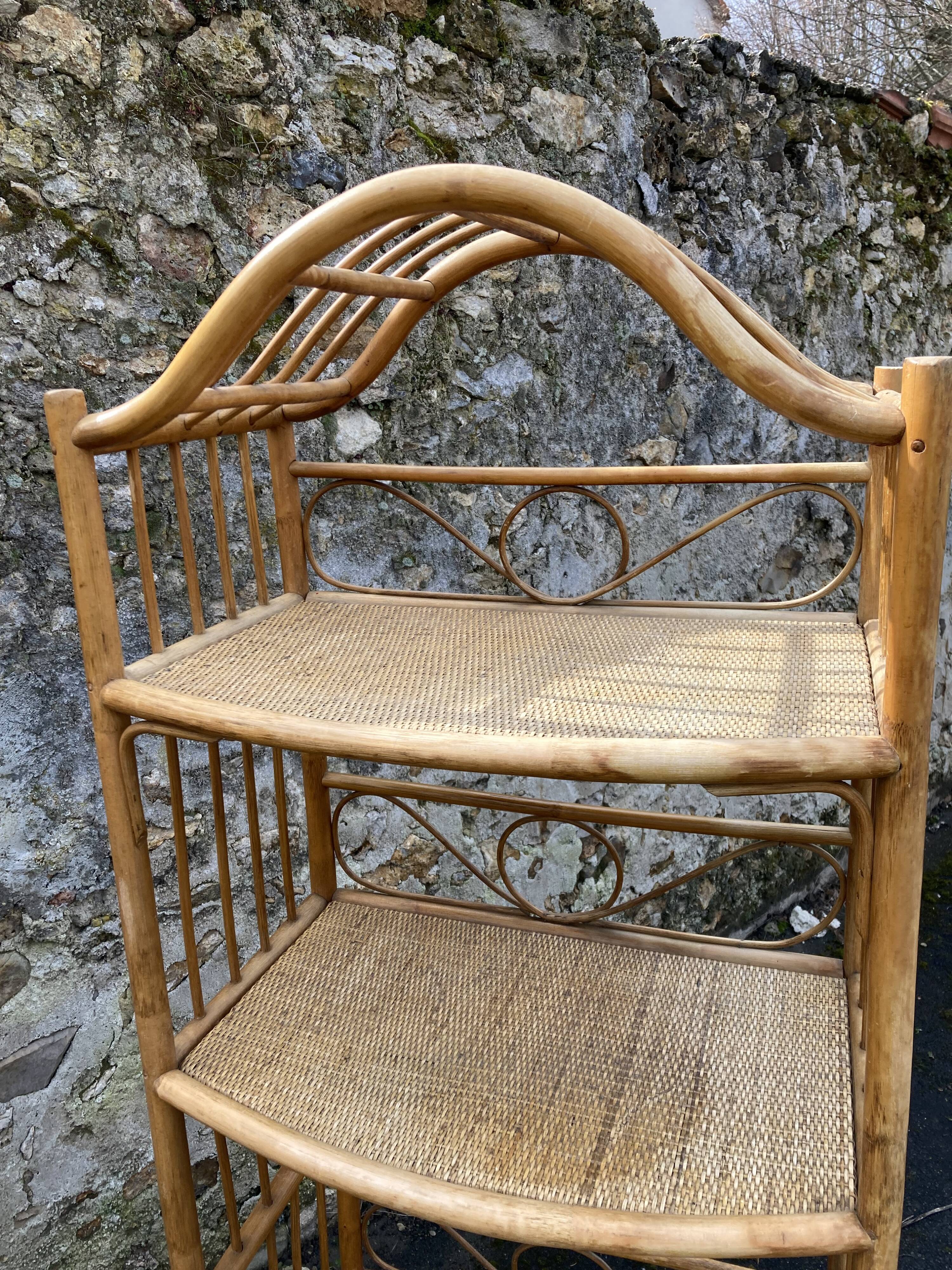 Rattan furniture for veranda.