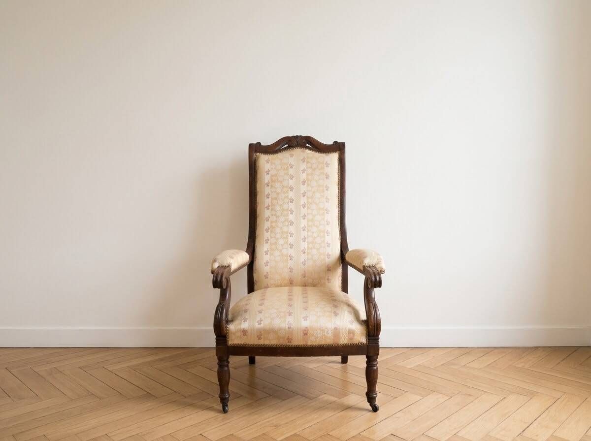 Louis Philippe style Voltaire armchair in wood and beige fabric