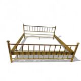 Luxurious Brass Bed Frame in Glamorous / Vintage Style