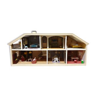 LUNDBY DOLLHOUSE