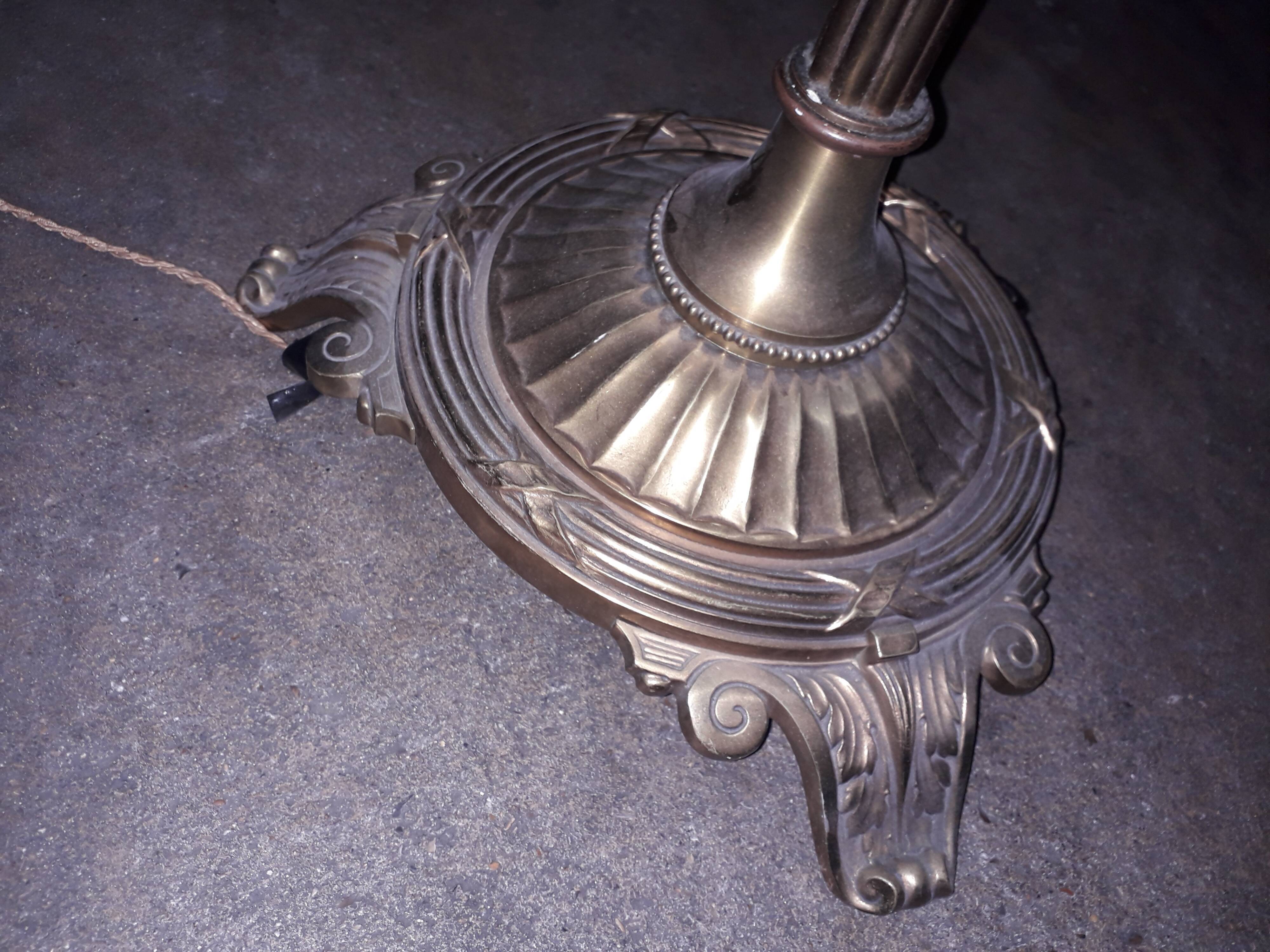 Floor lamp bronze gilded Louis XVI style