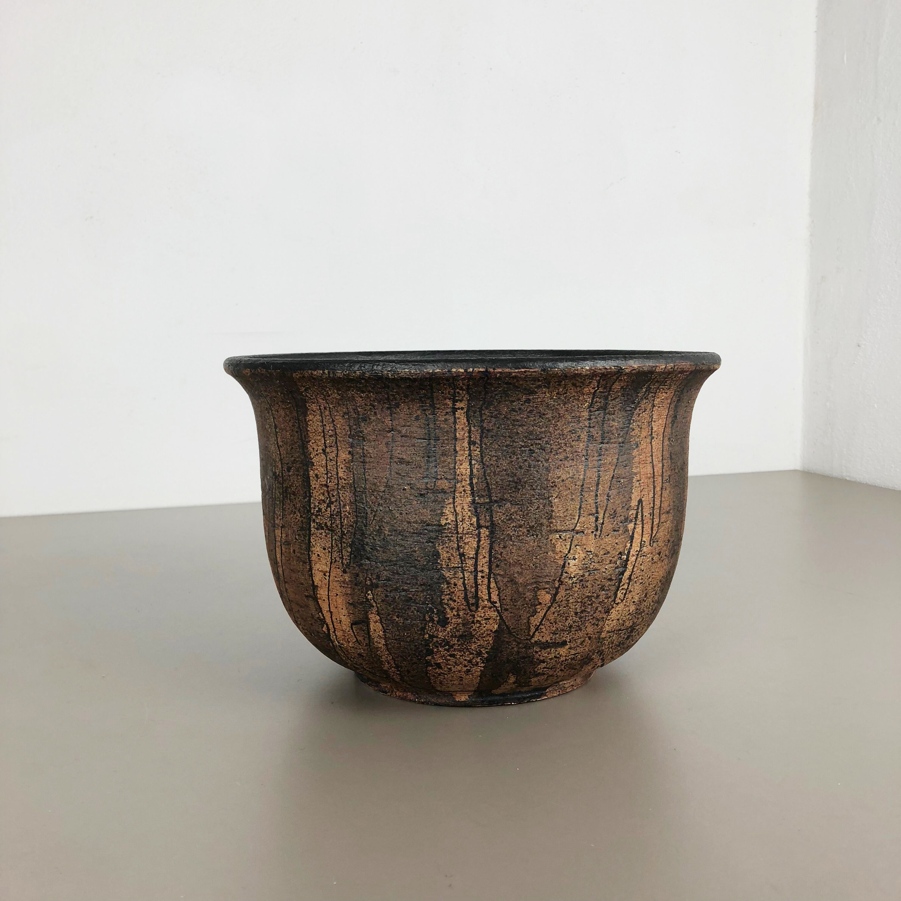 Planter by Gerhard Liebenthron, 1986