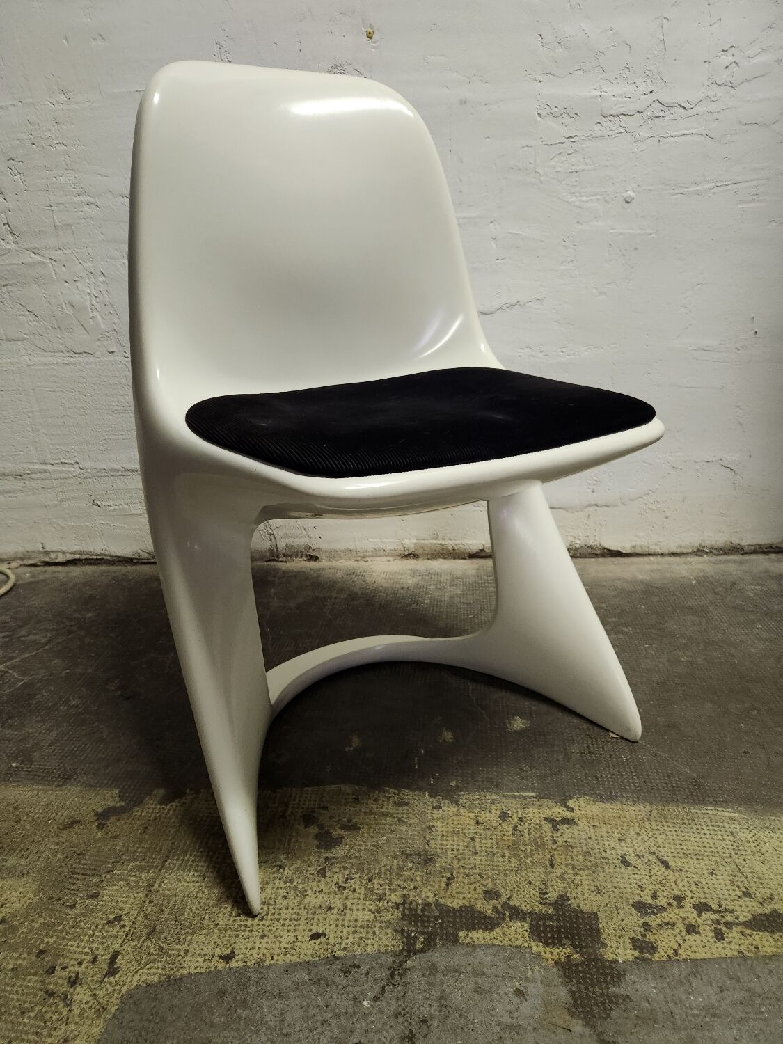Casala chair design Alexander Begge space-age