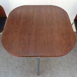 Table et chaises modèles fusion de Sandra Kragnert pour Ikea 1990