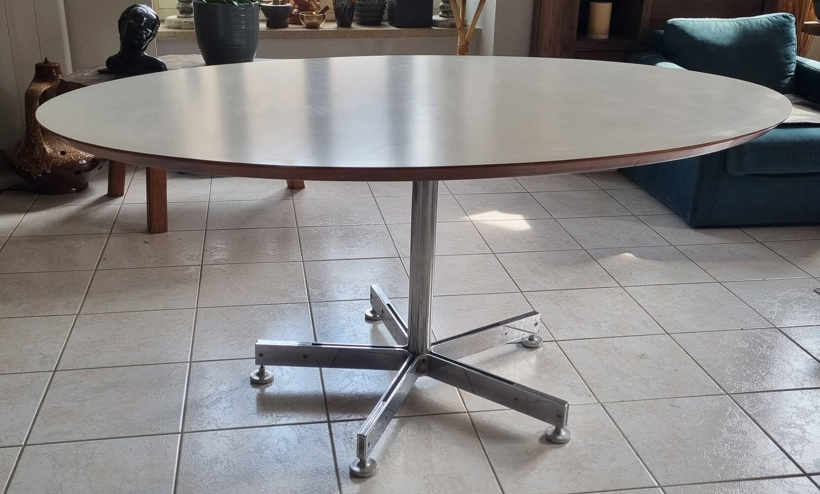 Roche Bobois oval table, white laminate and chrome, 1970s