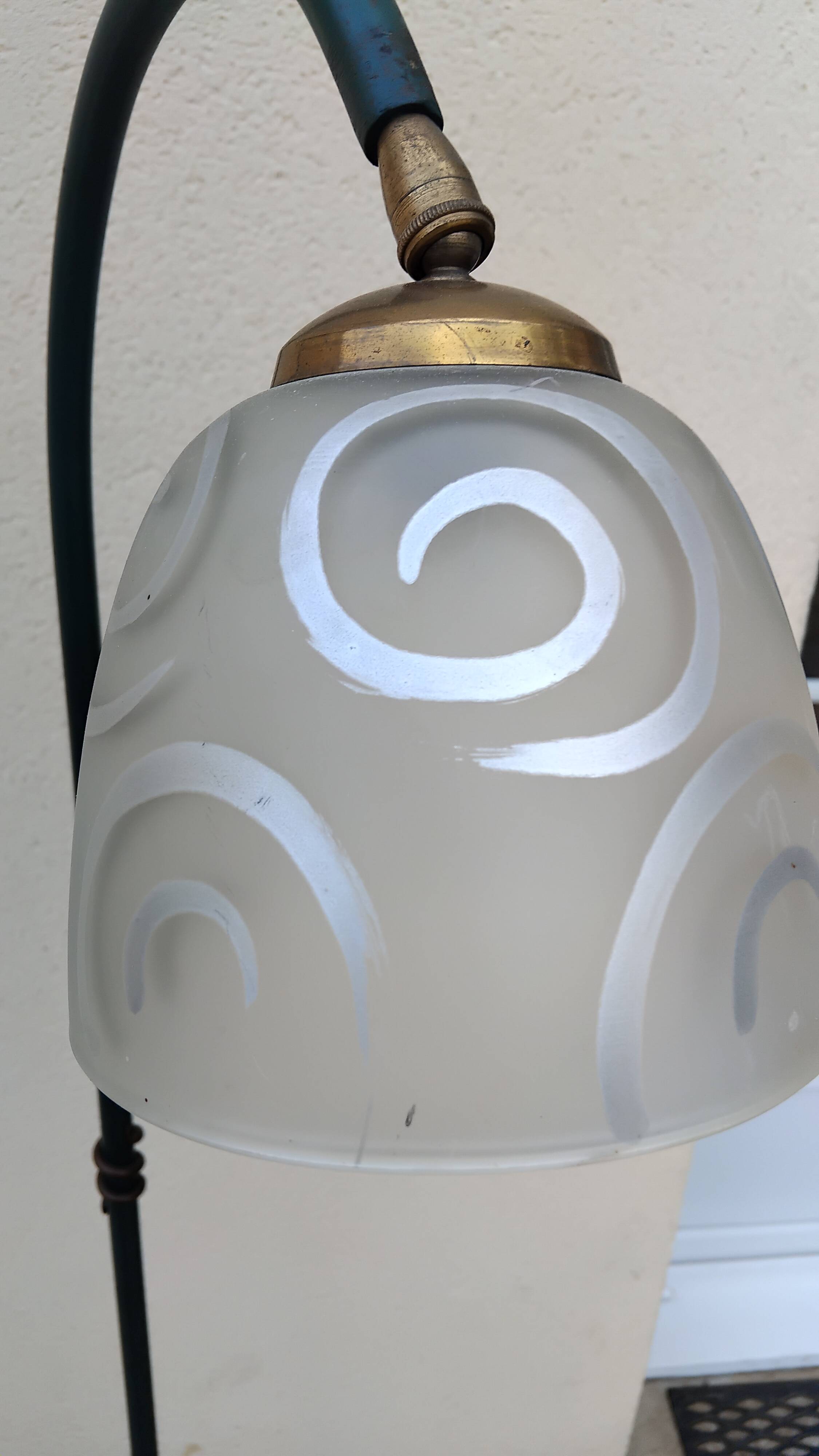 Lampadaire tripode vintage