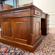 Classic English Desk Partnerdesk