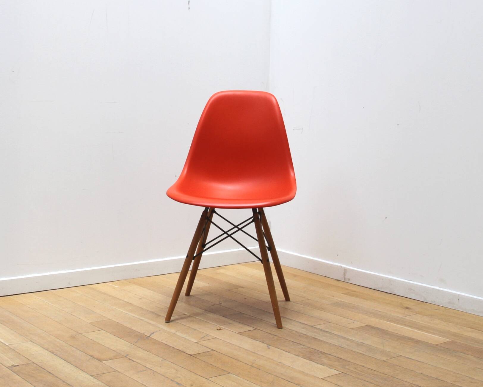 DSW chair, Charles & Ray Eames, Vitra