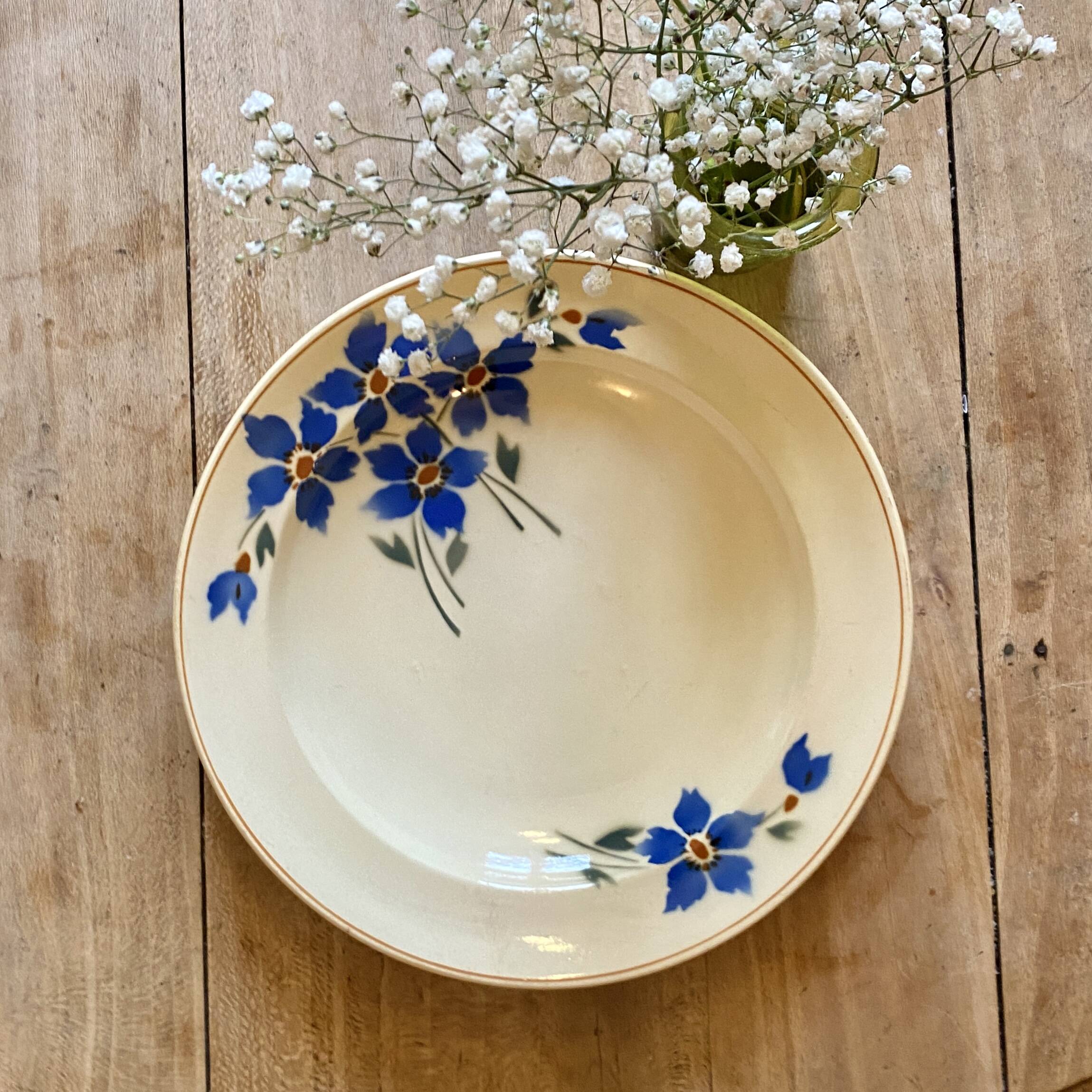 Vintage Moulin des Loups dish