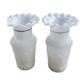 Paire de vases en opaline