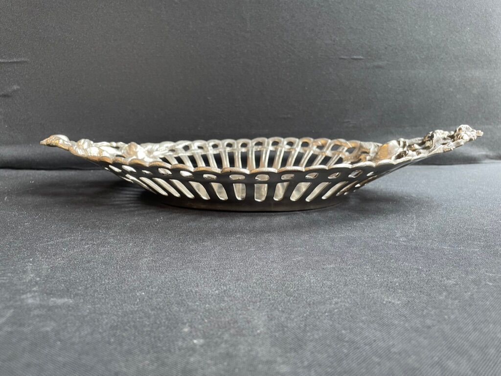 Silver bronze basket