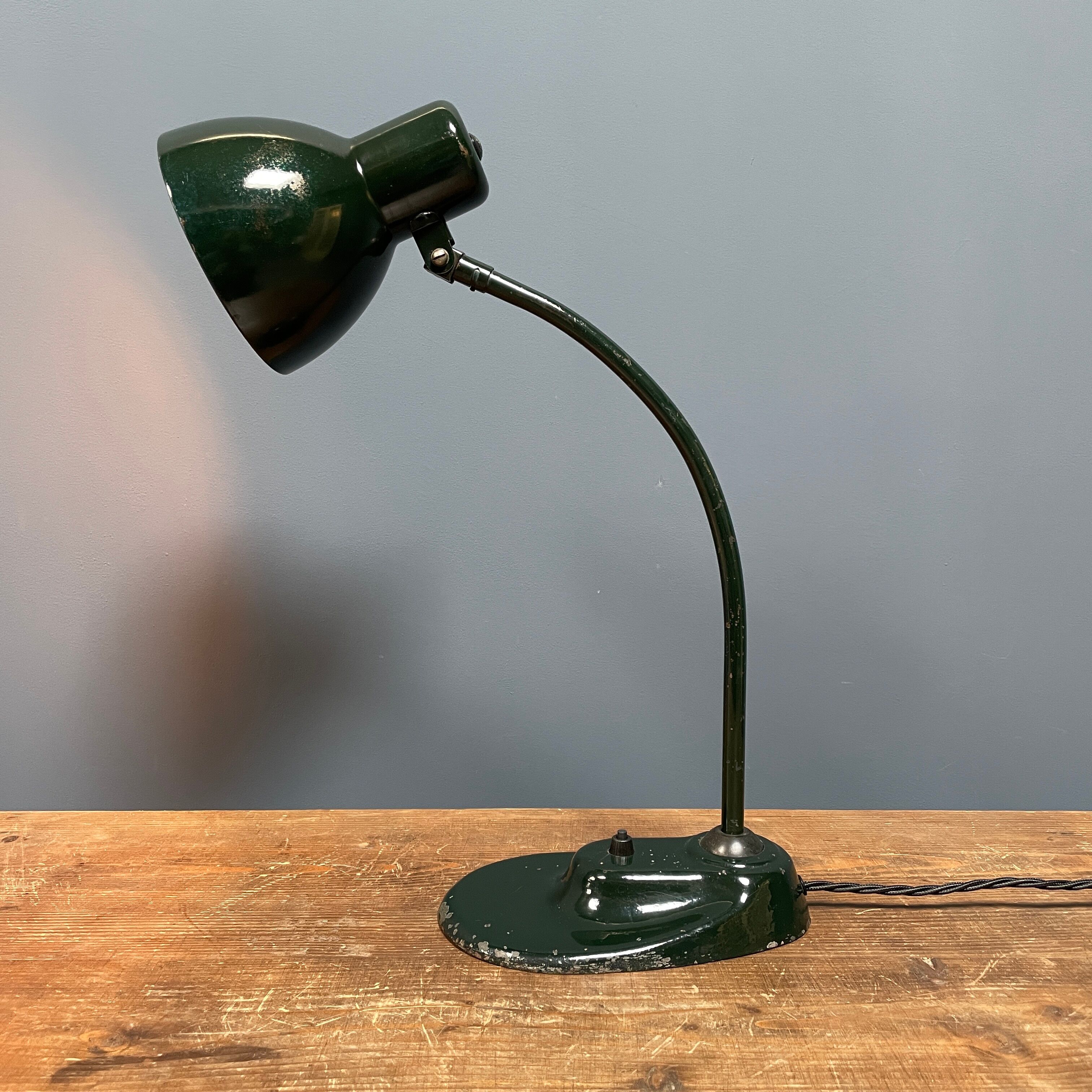 Dark green Kandem Bauhaus desk lamp model 1087 from the 1930s