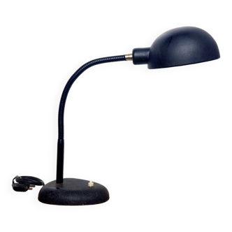 Black articulated desk lamp