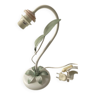 Lamp base