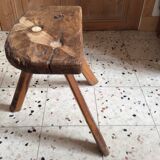 Tripod stool