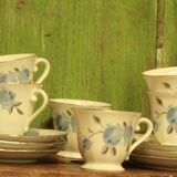 Lot of old cups and saucers