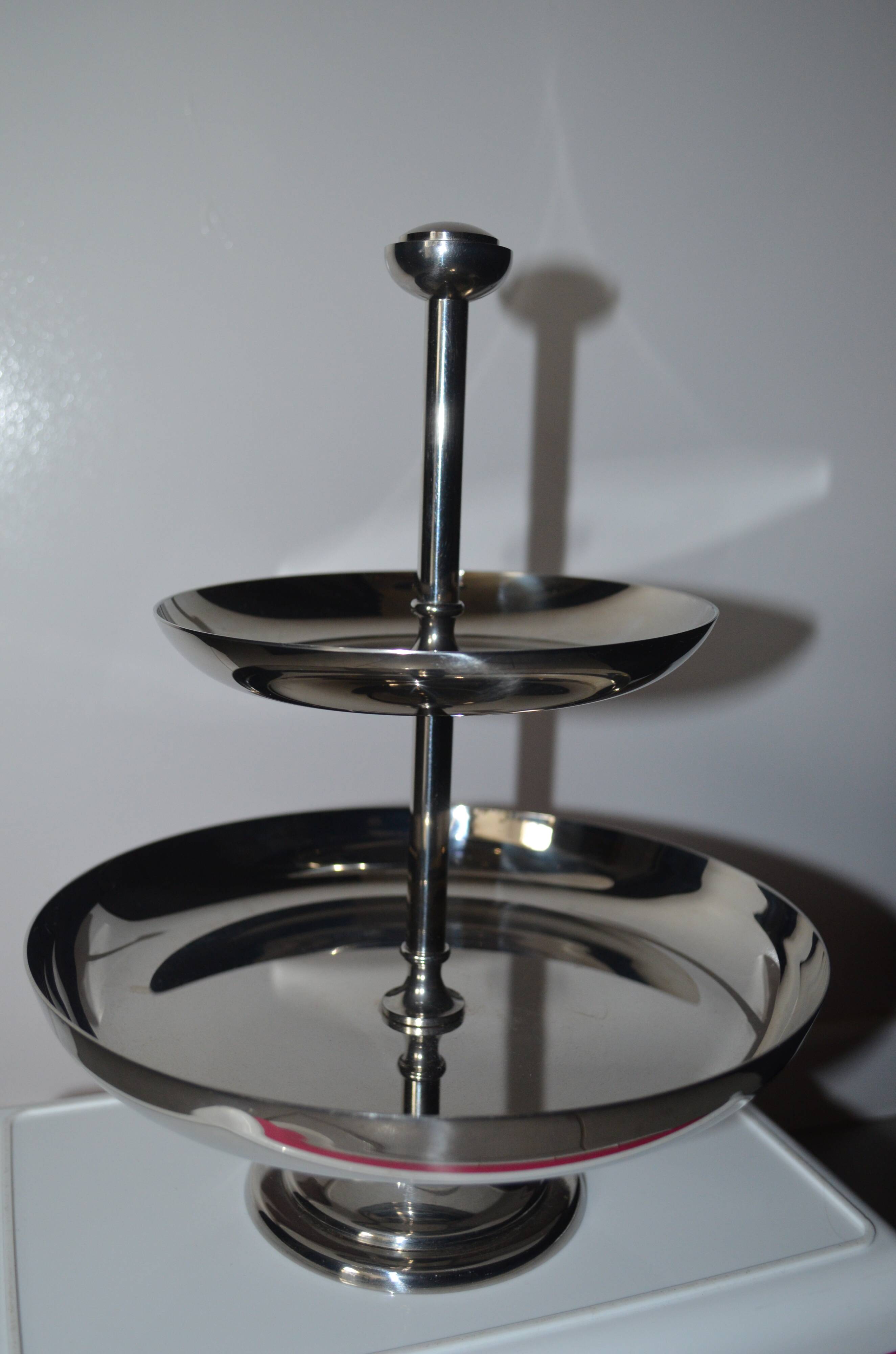 Server / Display Guy Degrenne