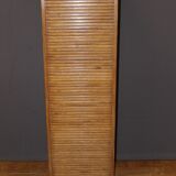 Light oak curtain binder