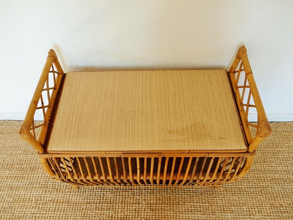 Rattan chest bench