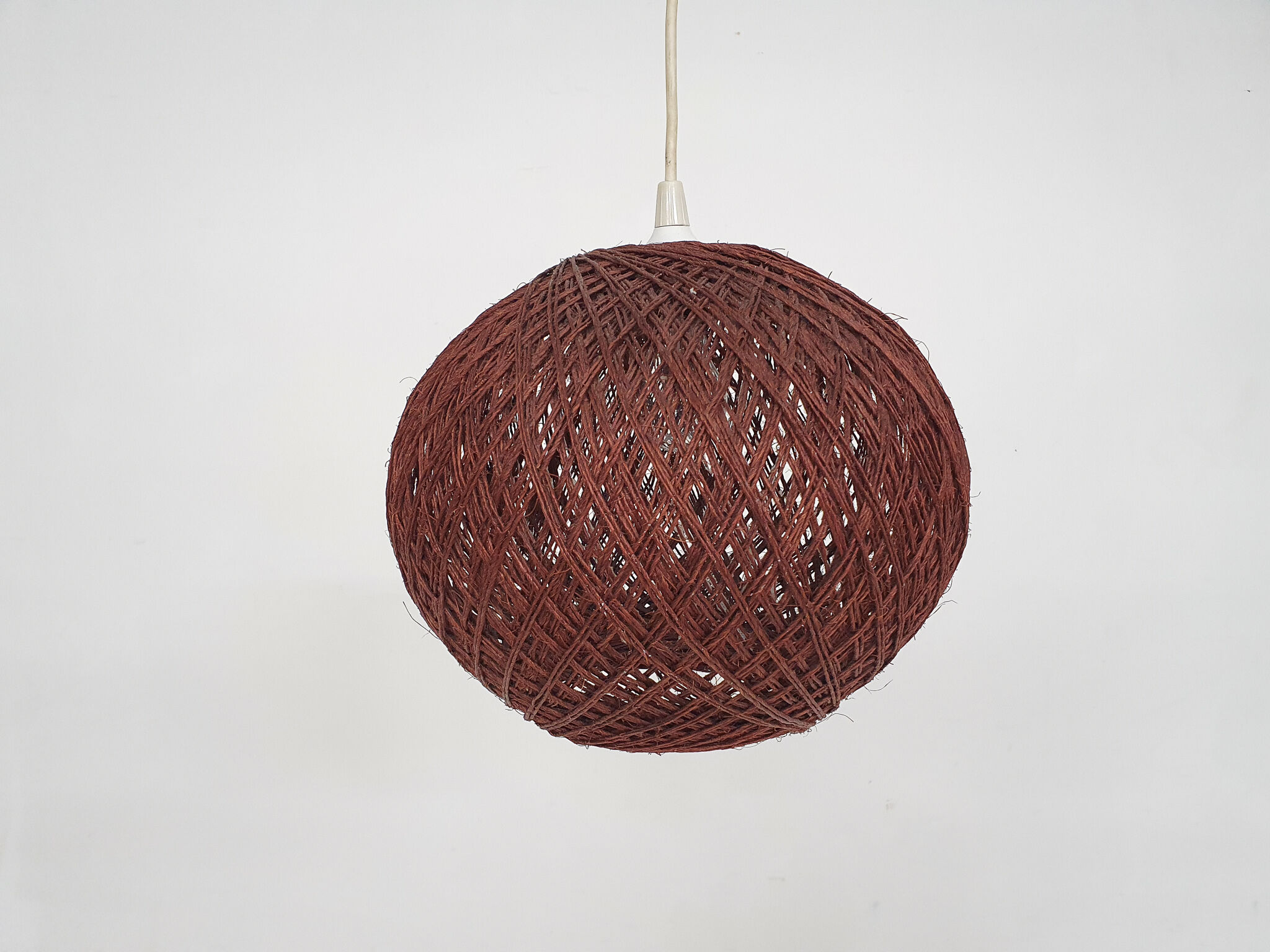 Vintage pendant light in brown rope, The Netherlands 1960's