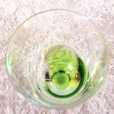 6 wine glasses