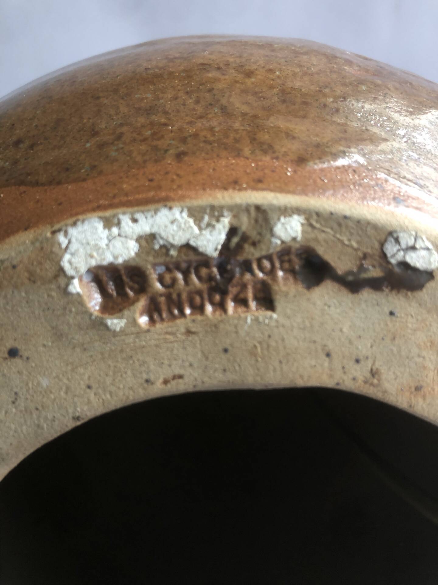 Salt-glazed stoneware lamp base from the workshop "Les Cyclades"