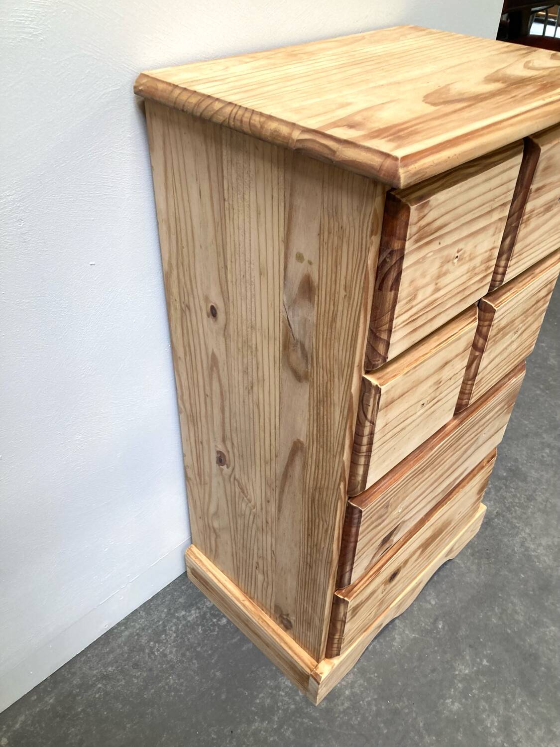 6 drawer chest of drawers