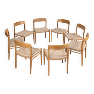8x Niels O. Møller Model 75 in Oak, 1960s Denmark