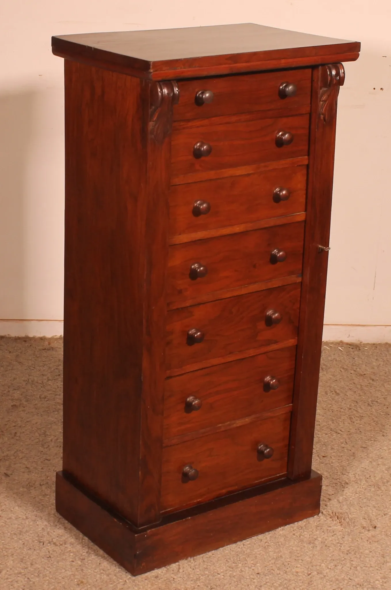 19th-century walnut Wellington commode