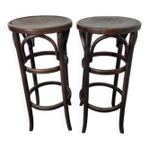 Paire de tabourets de bistrot en bois courbé