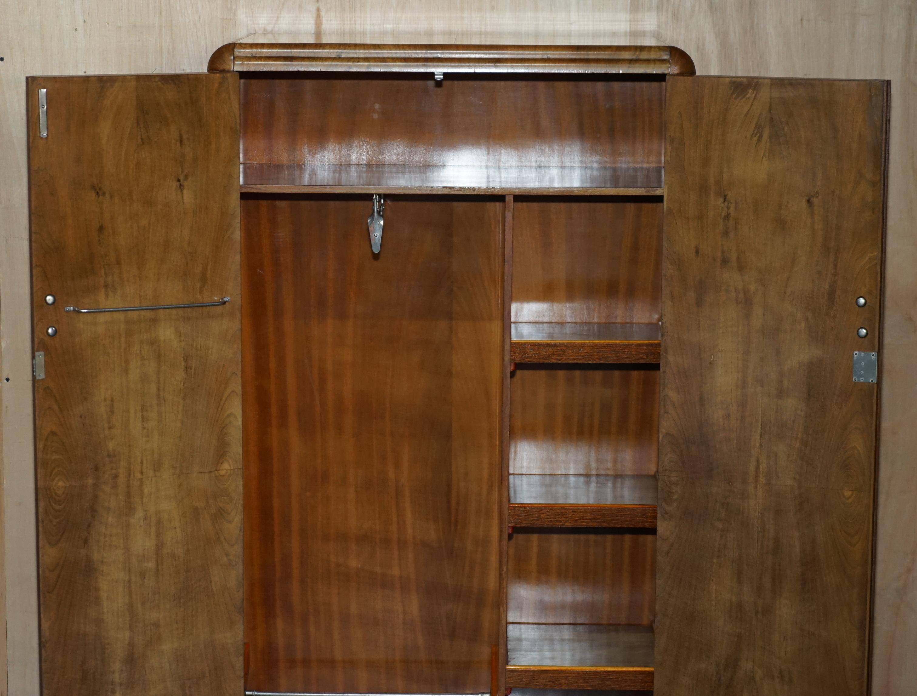 Small Art Deco wardrobe in satin walnut, circa 1930.