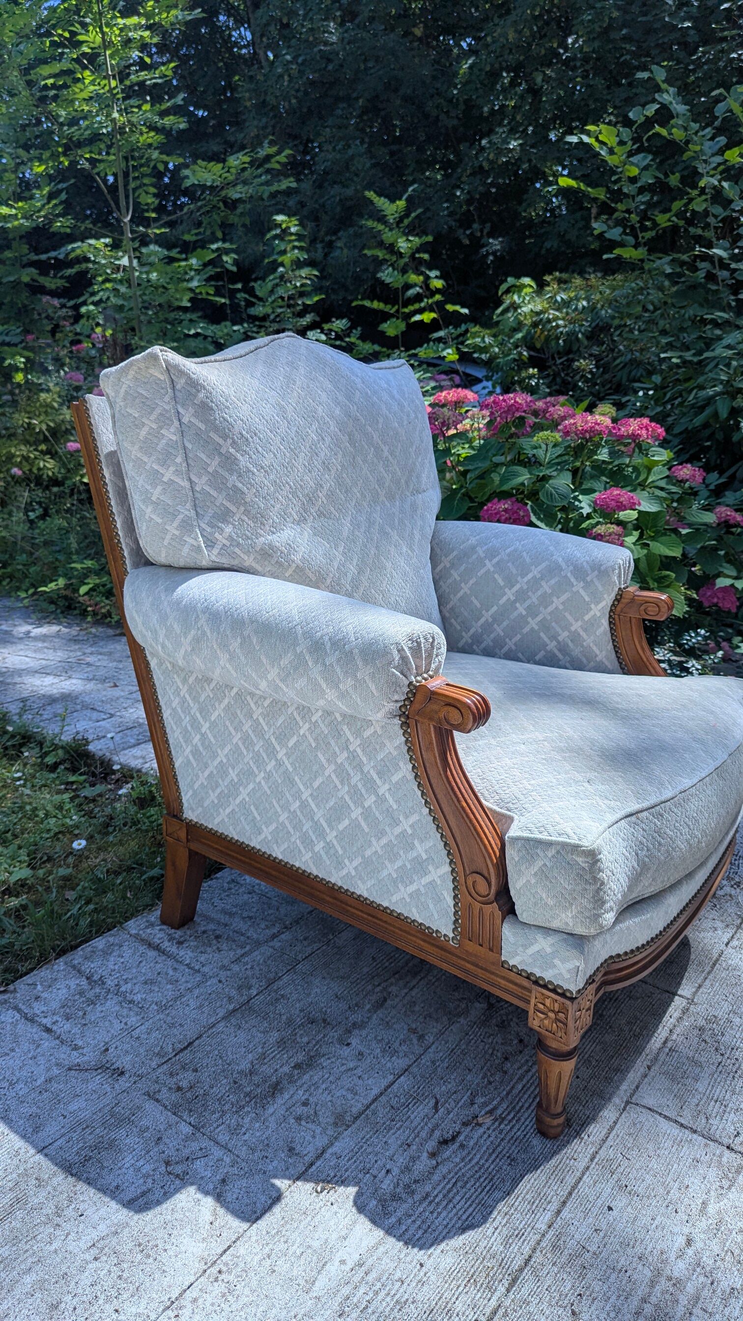 Pair of large Bergère armchairs in Louis XVI style
