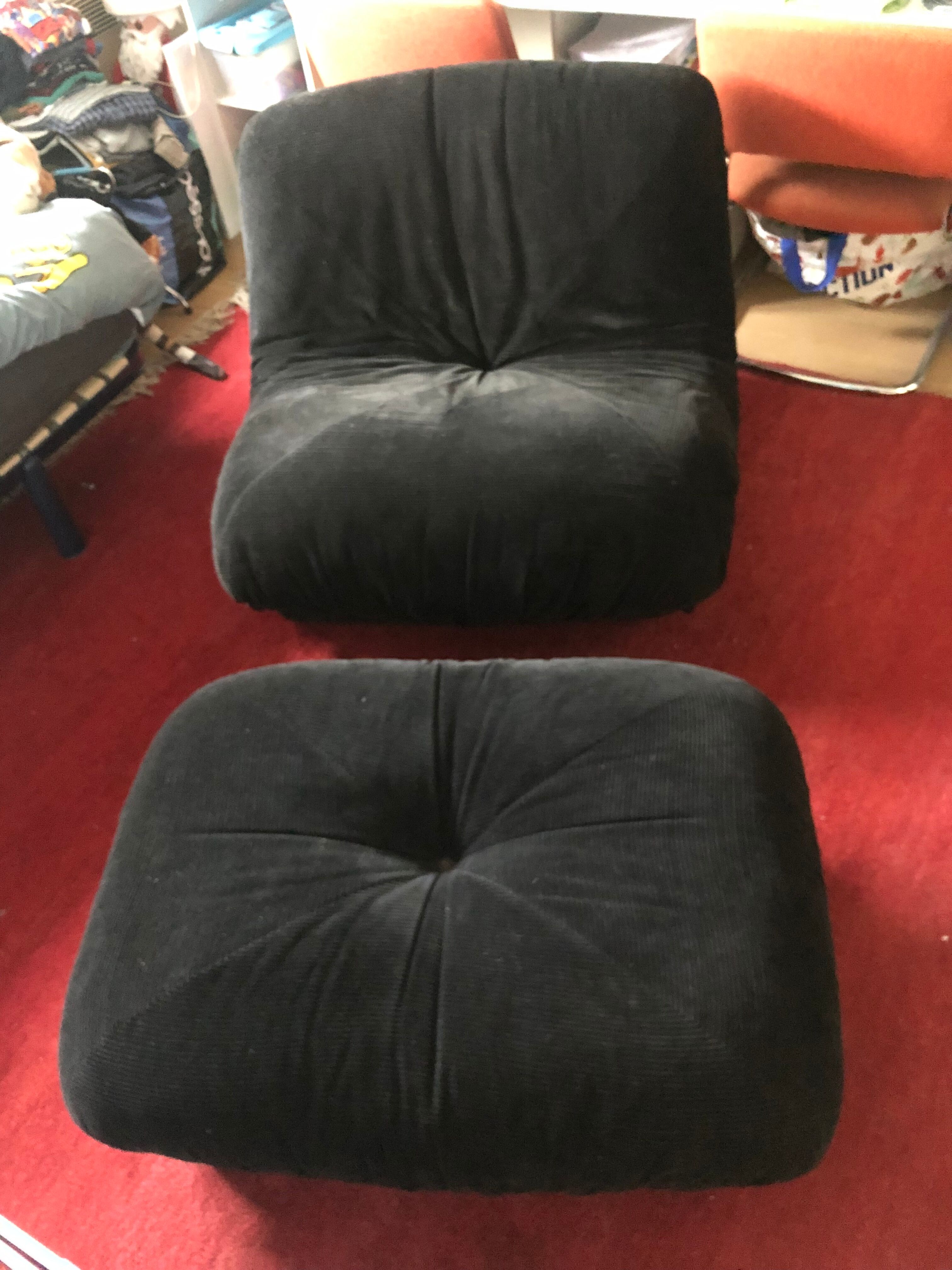 Vintage armchair airborne 70s and ottoman
